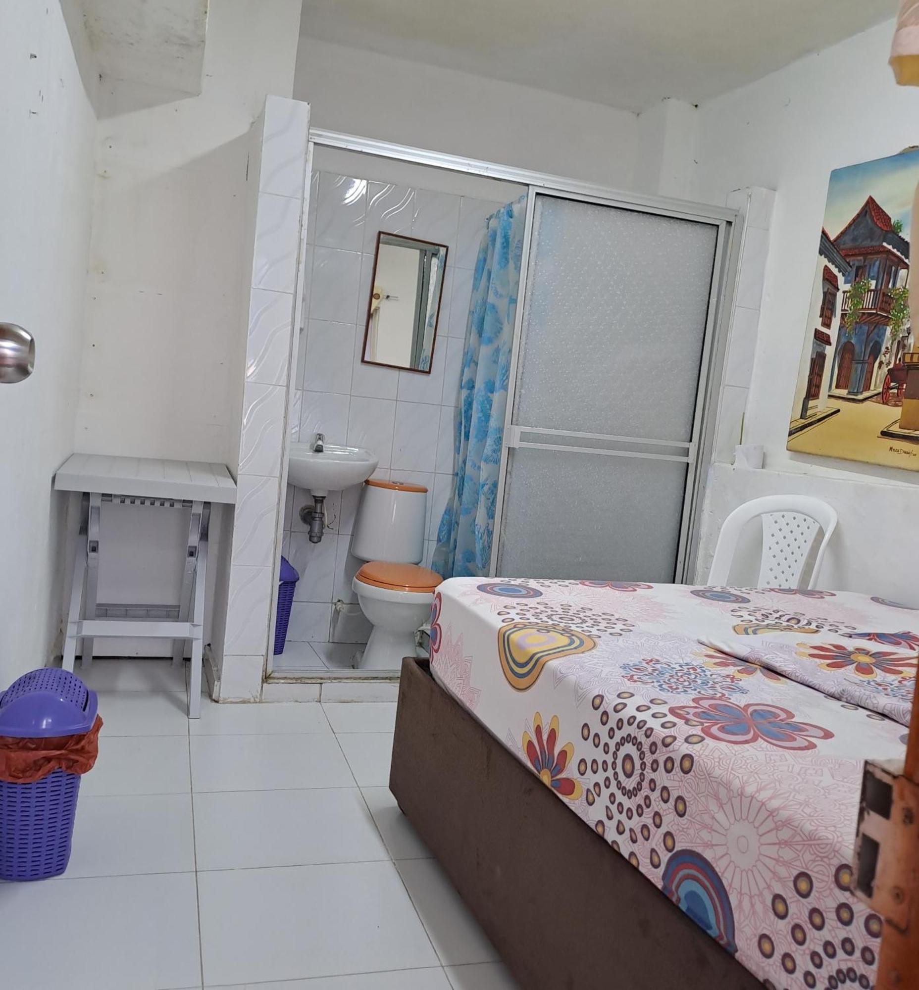 Casa Lara Pensión *