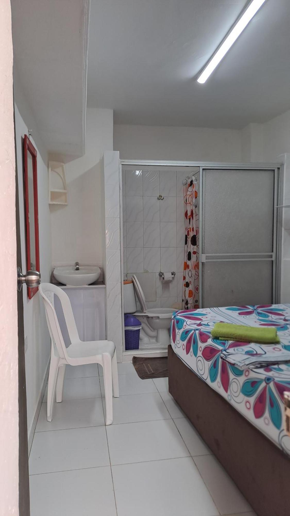 Casa Lara Pensión *